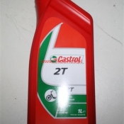 Olej Castrol 2T, 1 litr