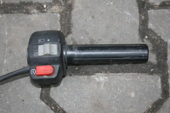 Przełączniki prawe Peugeot Speedfight