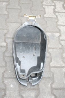 Kufer pod siedzenie Keeway Hurricane