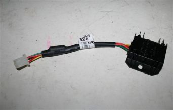 Regulator napięcia Romet Ogar 202