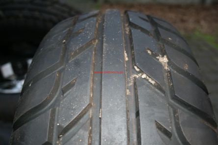 Opona 25x10-12