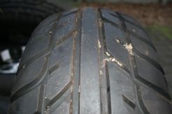 Opona 25x10-12