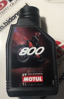 Olej Motul 800 Factory Line off Road 2T, 1l