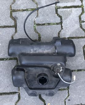 Zbiornik paliwa Yamaha Aerox używane