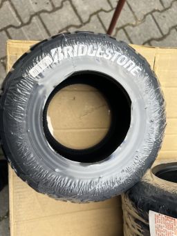 Komplet opon kartingowych Bridgestone z bieżnikiem 4.0/10.0-5