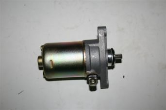 Rozrusznik elektryczny 4T