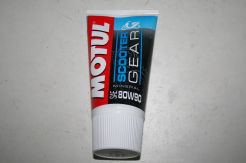 MOTUL SCOOTER GEAR 80W90 150 ML olej przekładniowy