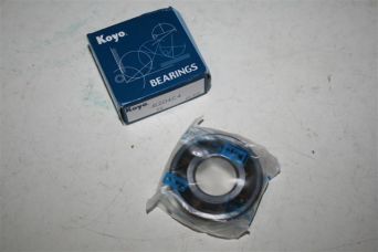 Łożysko na wał 6204 C4 KOYO