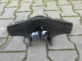 Owiewka kierownicy przednia Romet 717