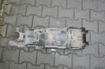  Błotnik tył natkole Yamaha XJ600