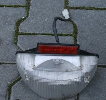 Lampa tylna (używane)