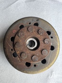Magneto koło magnesowe piaggio hexagon 150 2t
