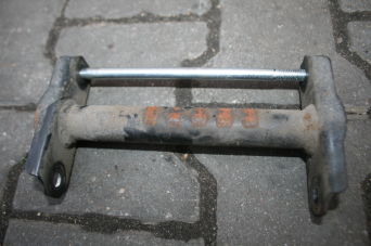 Mocowanie silnika, wahacz Peugeot Speedfight