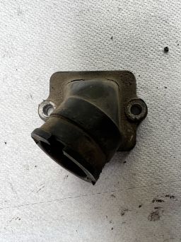 Guma. gaźnika. króciec  Piaggio Hexagon 125 2T