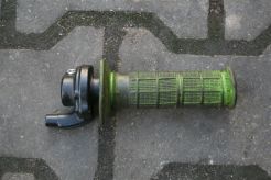 Manetka gazu Piaggio NRG