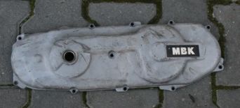 Pokrywa napędów (używane) YAMAHA AEROX / NITRO, MINARELLI LEŻĄCE