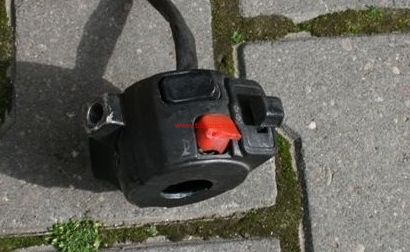Przełącznik lewy yamaha bws używany
