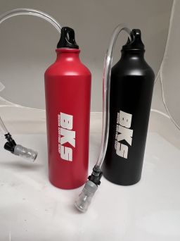 Bidon z rurką i ustnikiem 800ml BKS