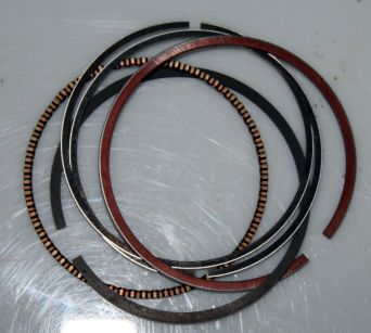 Pierścienie cylindra, ATV150