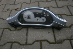 Owiewka licznka piaggio hexagon 150 2t