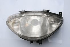 Lampa przednia Peugeot Viva City 1